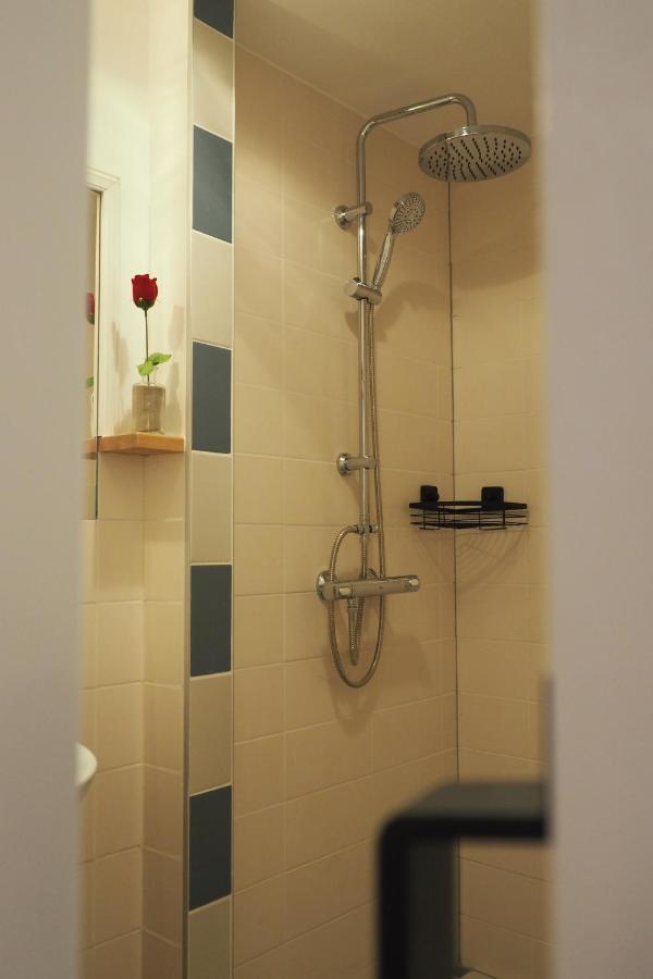 דה בורג B&B Bureau Warmoesstraat מראה חיצוני תמונה