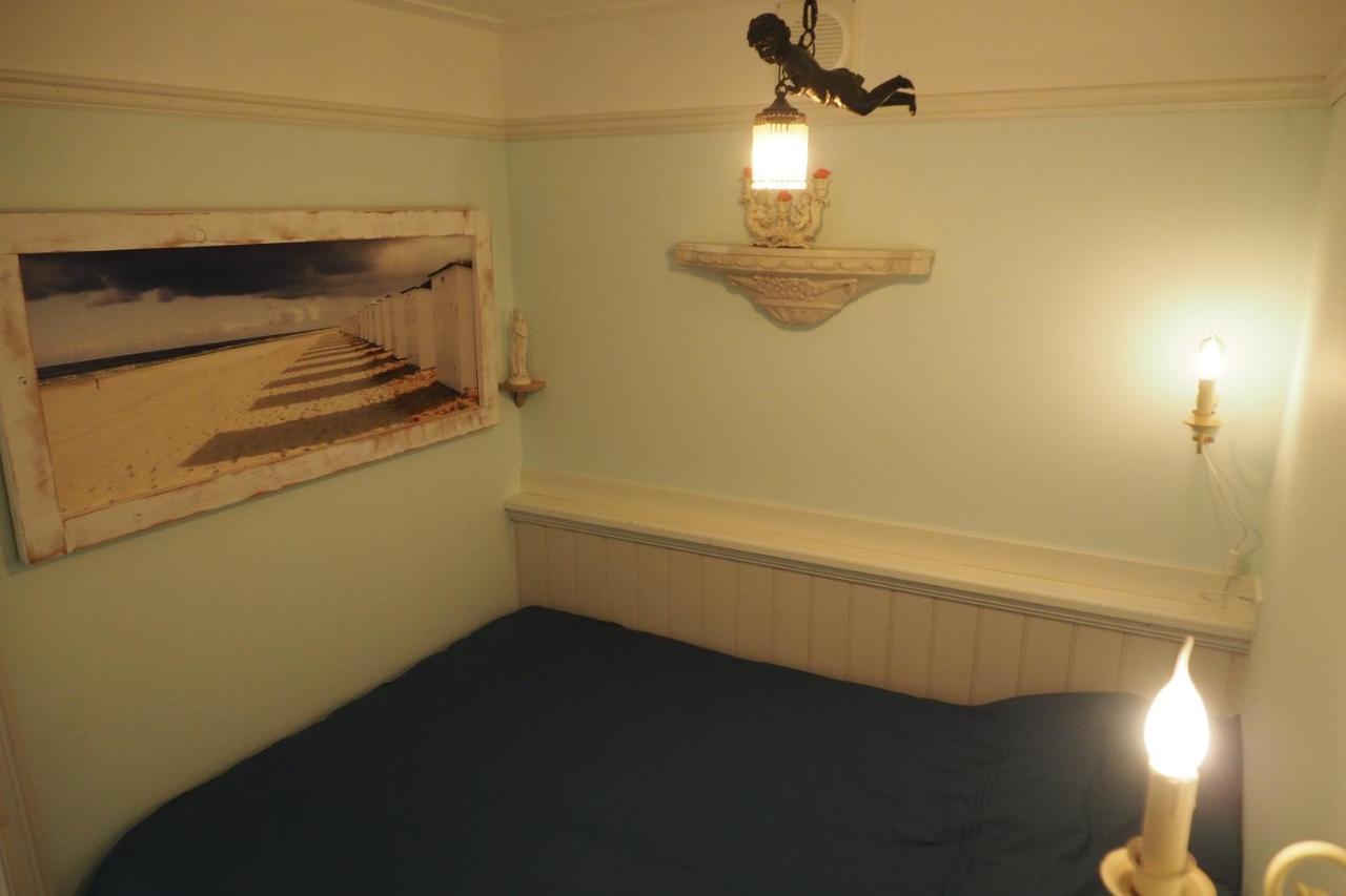 דה בורג B&B Bureau Warmoesstraat מראה חיצוני תמונה